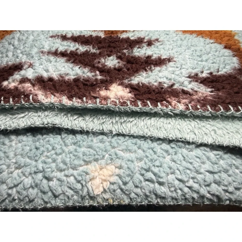 Pendleton Blanket Legend Lake Aqua Sherpa Fleece Queen Native Aztec Geometric